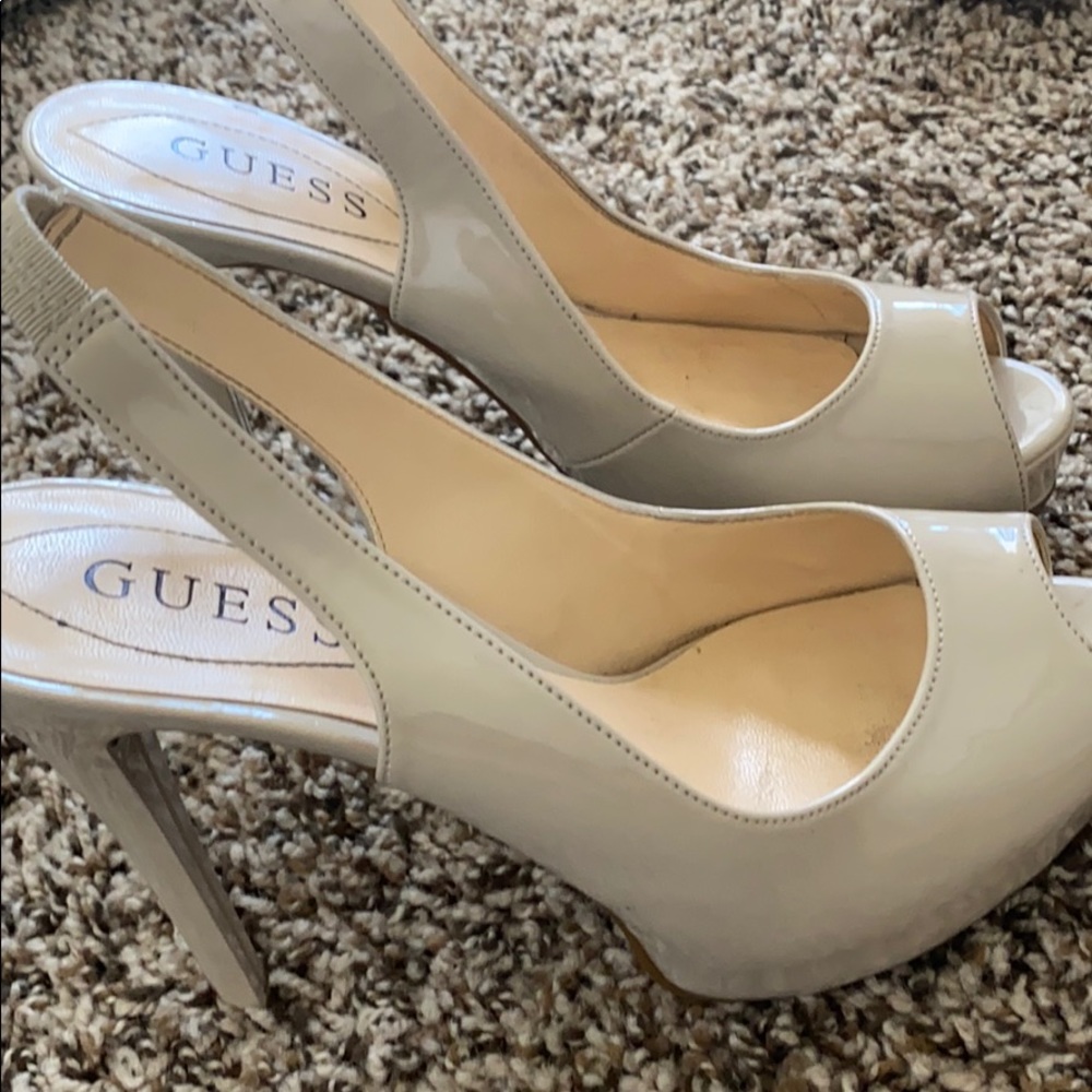 GUESS heels stately use